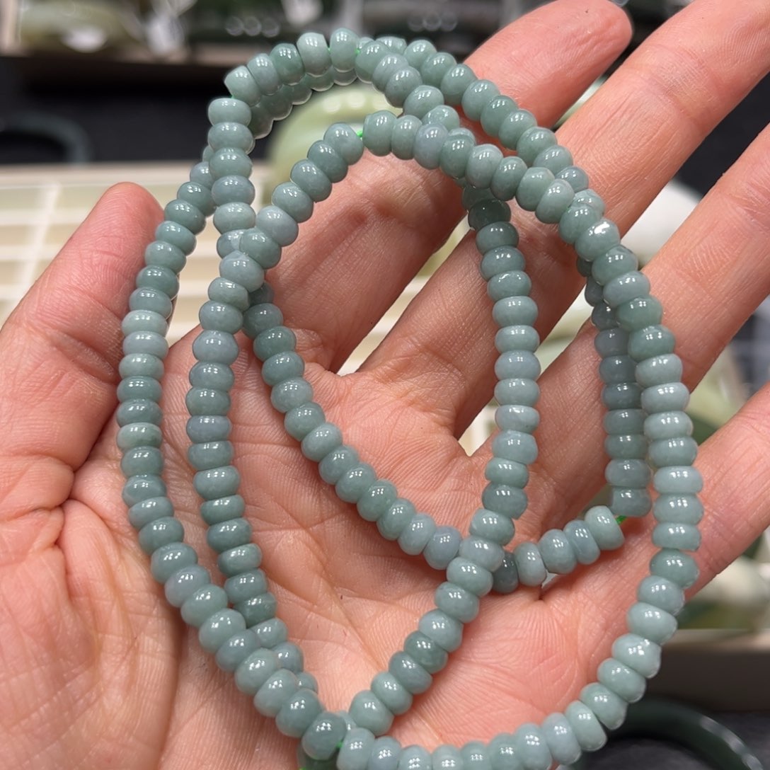 翡翠未镶嵌颈饰原价150