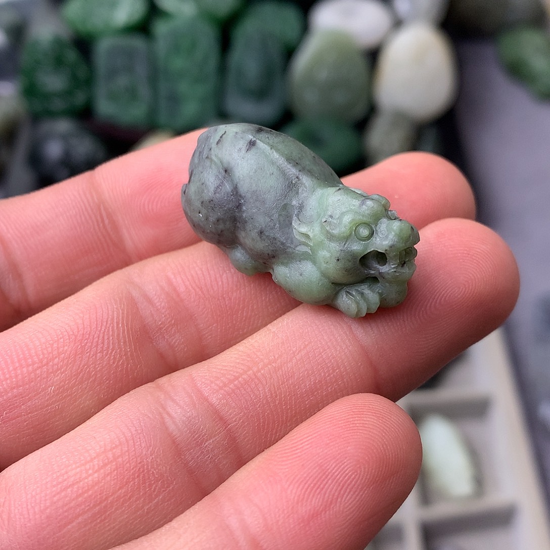 和田玉未镶嵌吊坠(不含链)