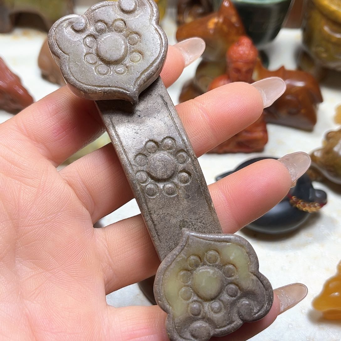 白玉菩提吊坠白玉菩提吊坠