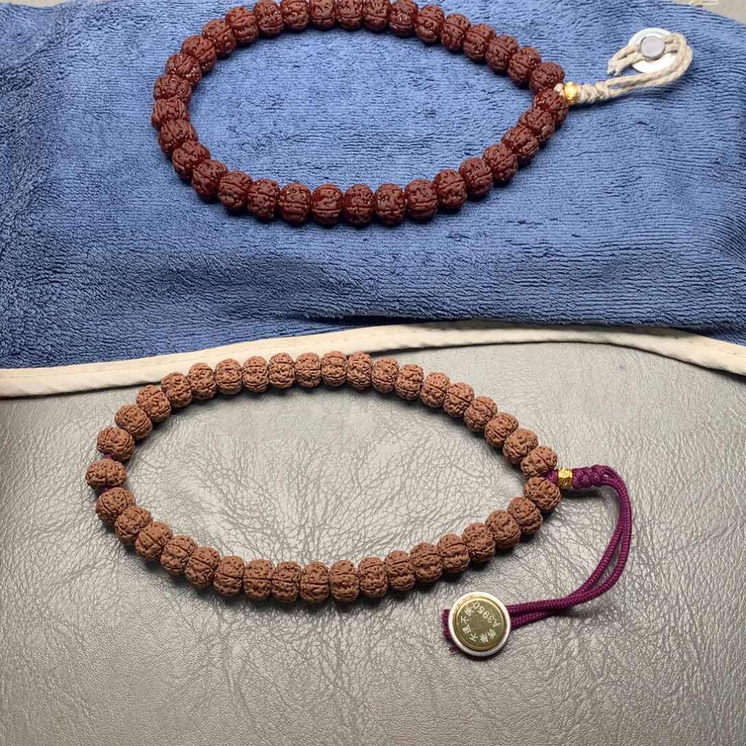 是***阿金刚菩提吊坠老树平细