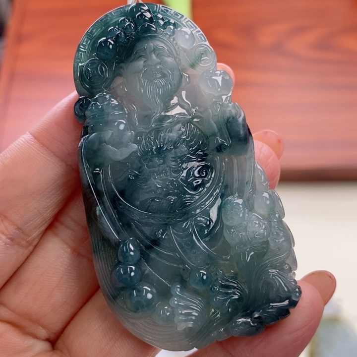 颈饰未镶嵌翡翠执*翡翠