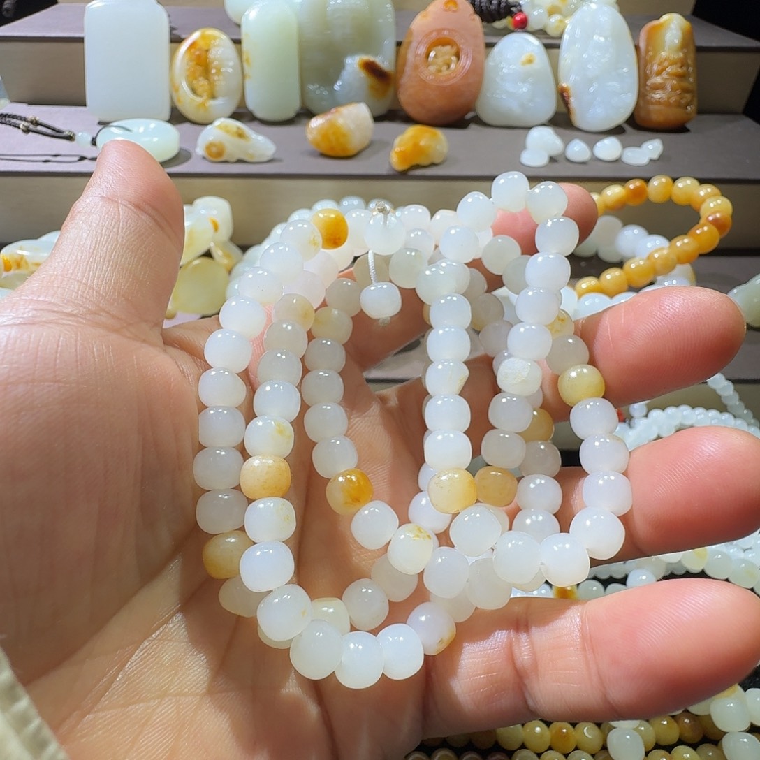 ****登和田玉未镶嵌吊坠(不含链)