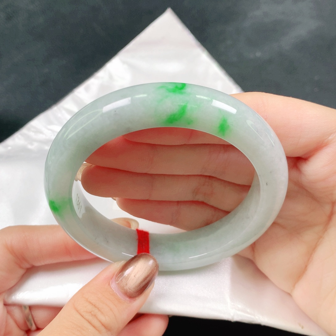 翡翠未镶嵌手镯57圈1361捡漏