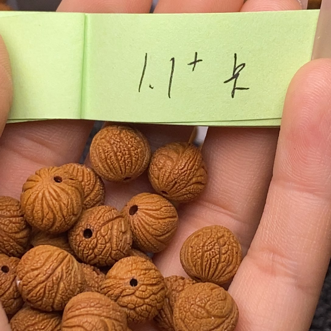 秦岭山脉龙纹桃核 21