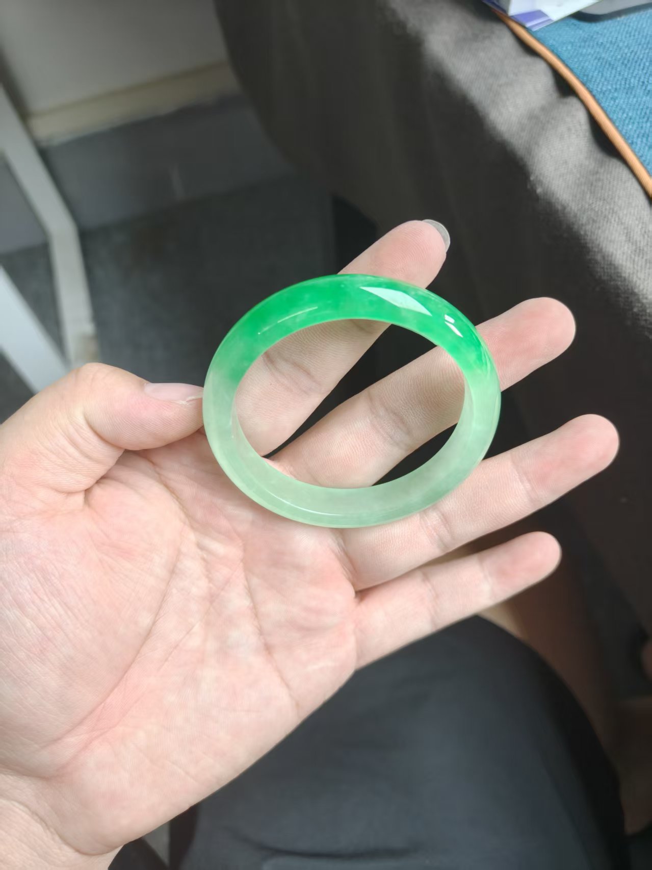 非金属仿水晶手镯 非金属仿水晶手镯时尚百搭款式