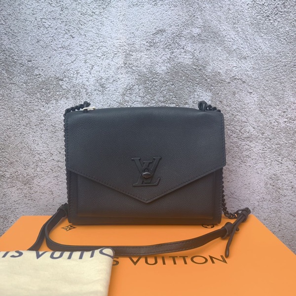 95新/路易威登/Louis Vuitton/市场价27600/单肩包/250712HL0027