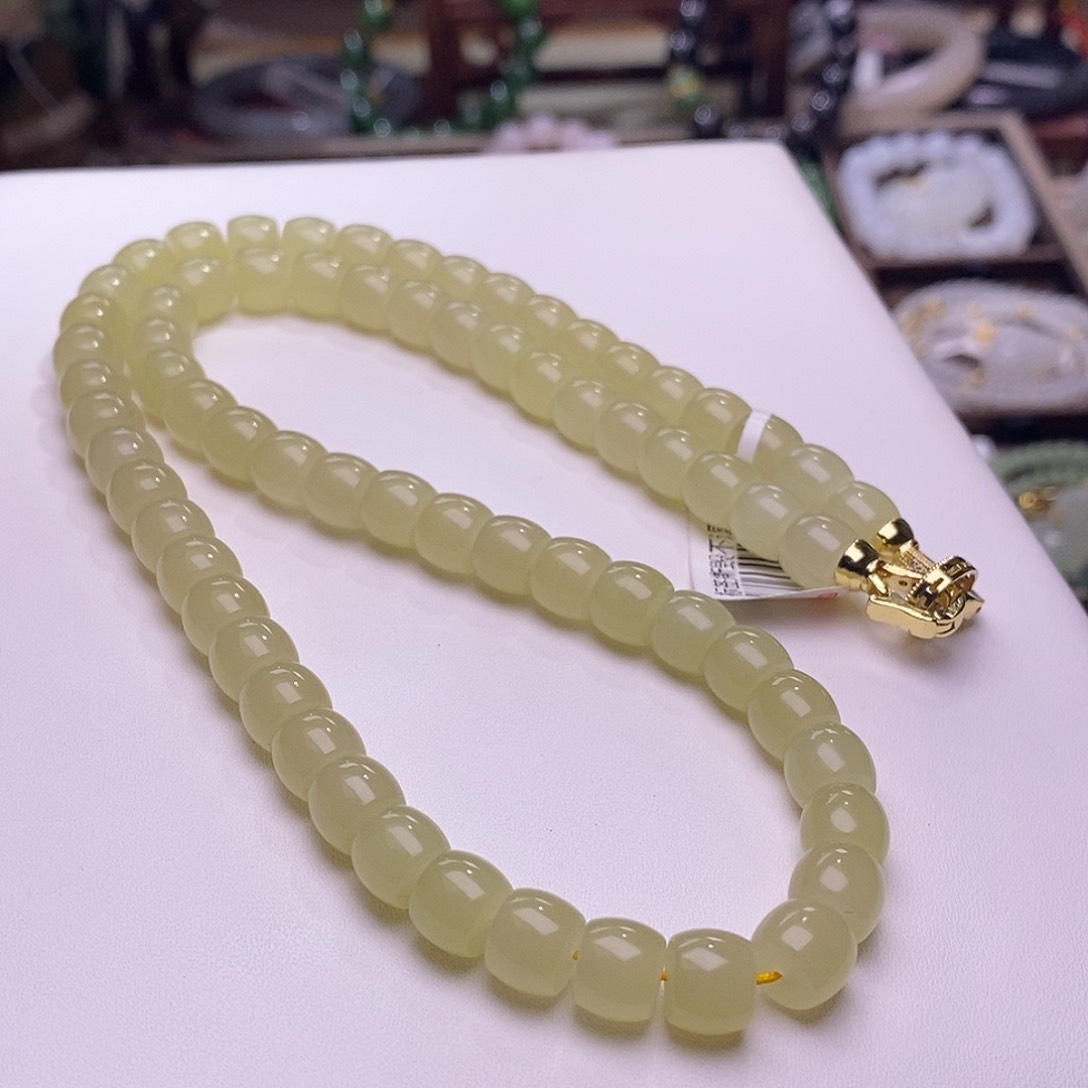 颈饰未镶嵌和田玉收藏级新疆老矿料黄口鸡油黄直切老型珠项链8m