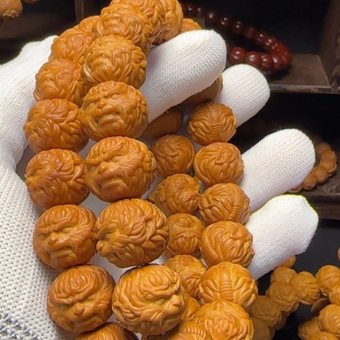 雲***海猴头核桃吊坠猴头