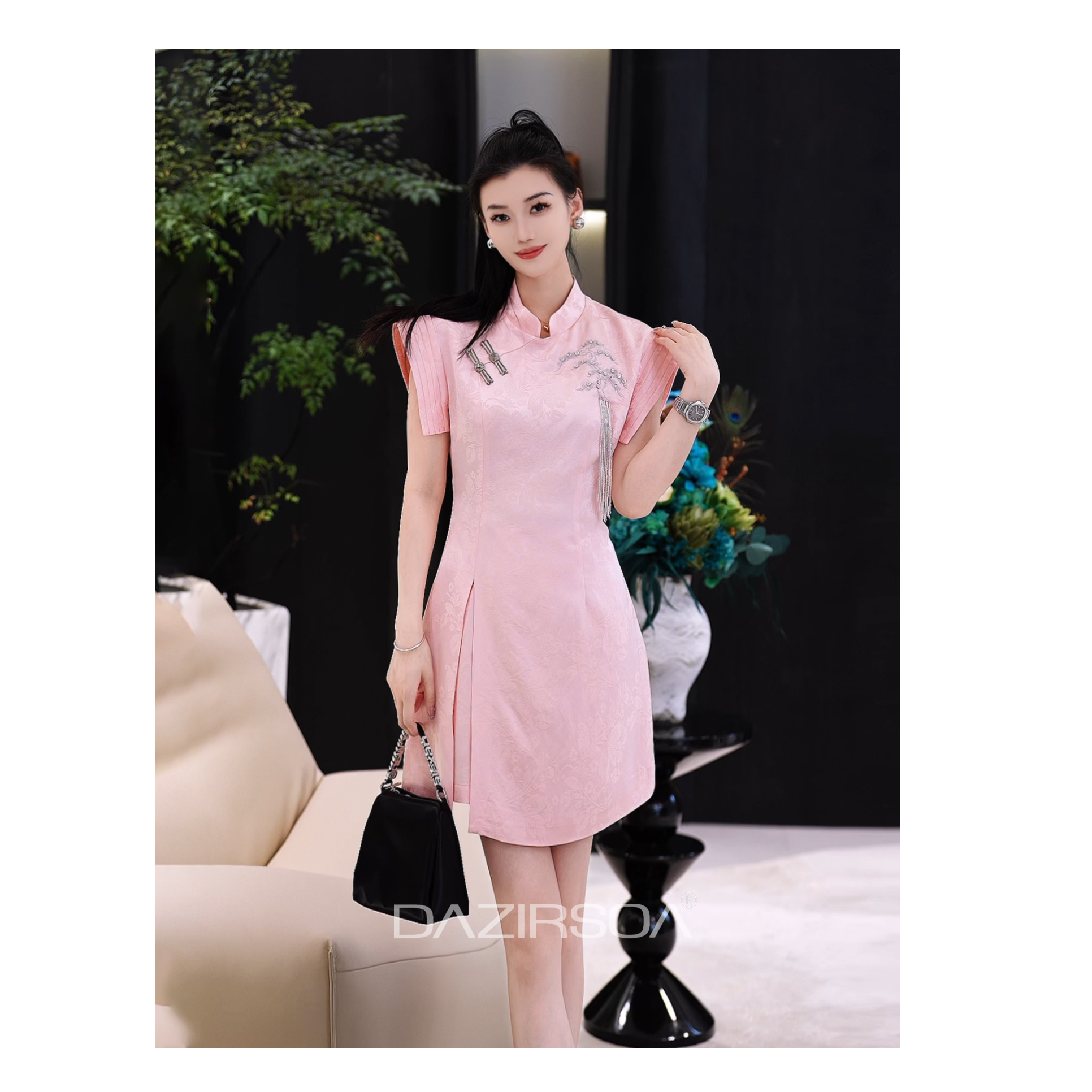 “胭脂海棠”时尚迎客松法绣提花新中式套装 AA108