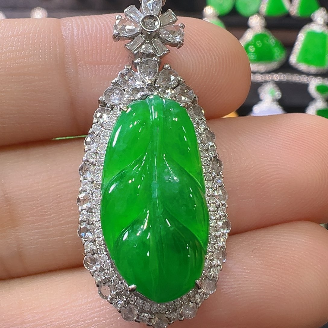 吊坠(不含链)18K金镶嵌翡翠