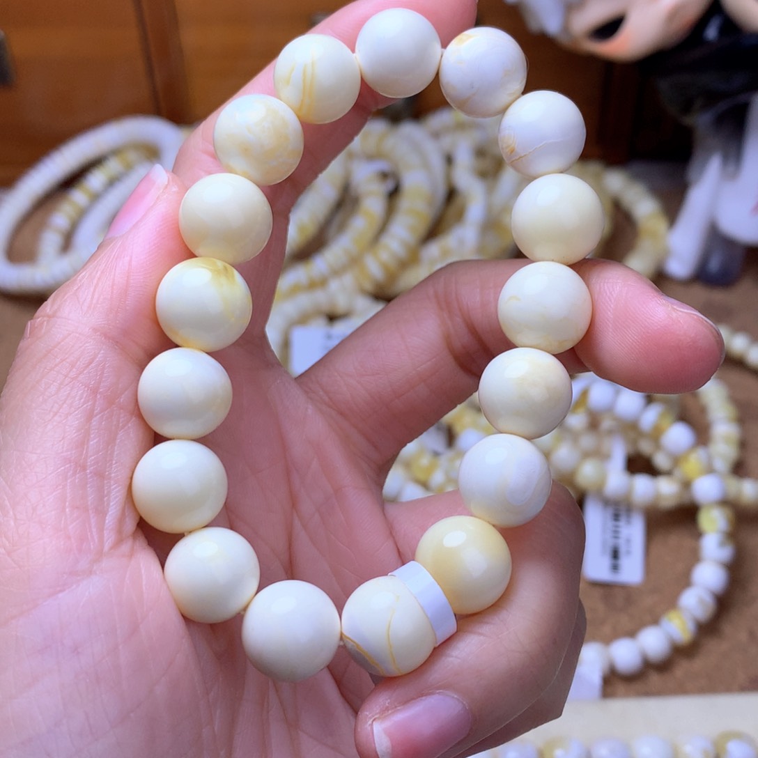 琥珀裸石未镶嵌半***๓11毫米