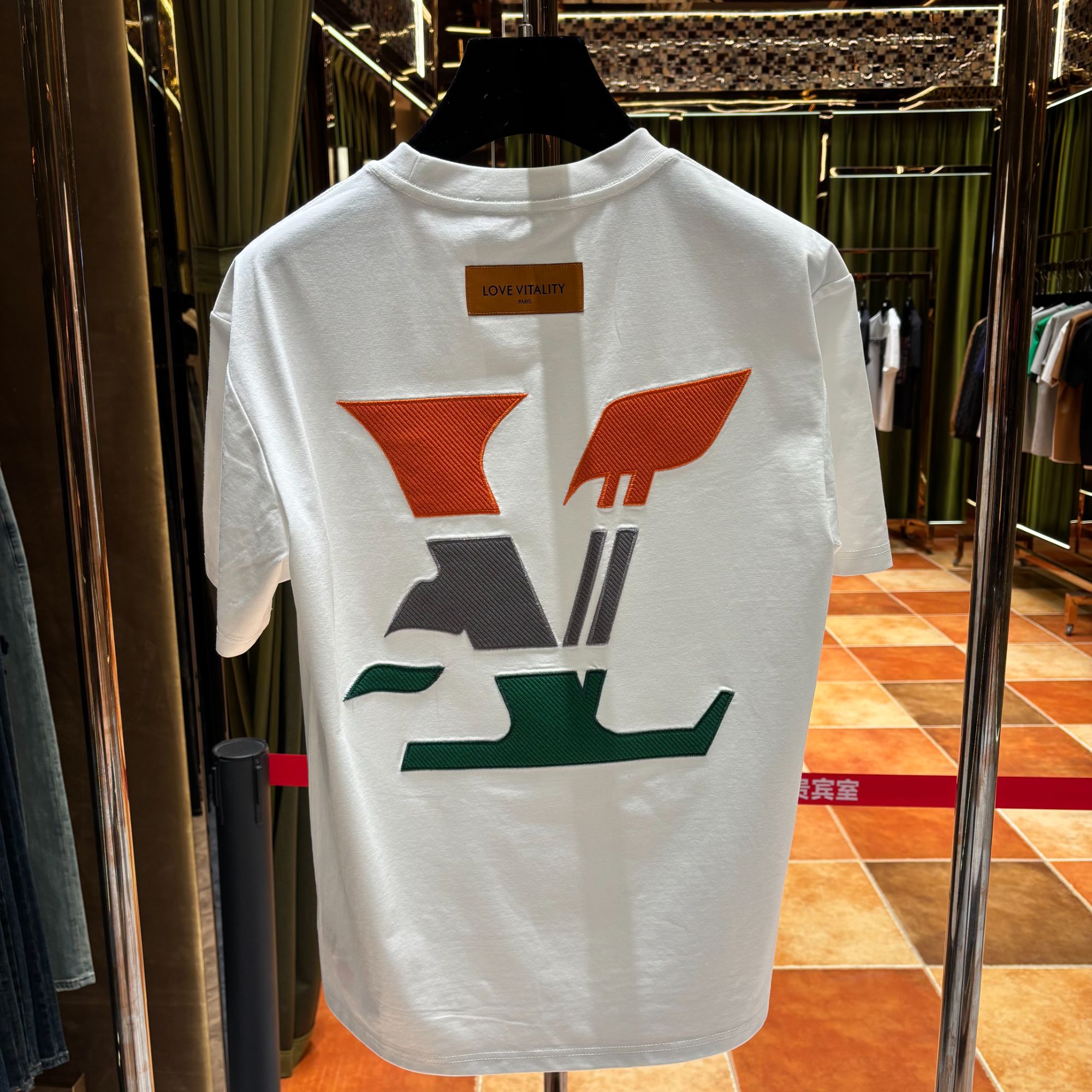 帅/ 2025春夏新年新品潮流情侣时尚百搭短袖25045