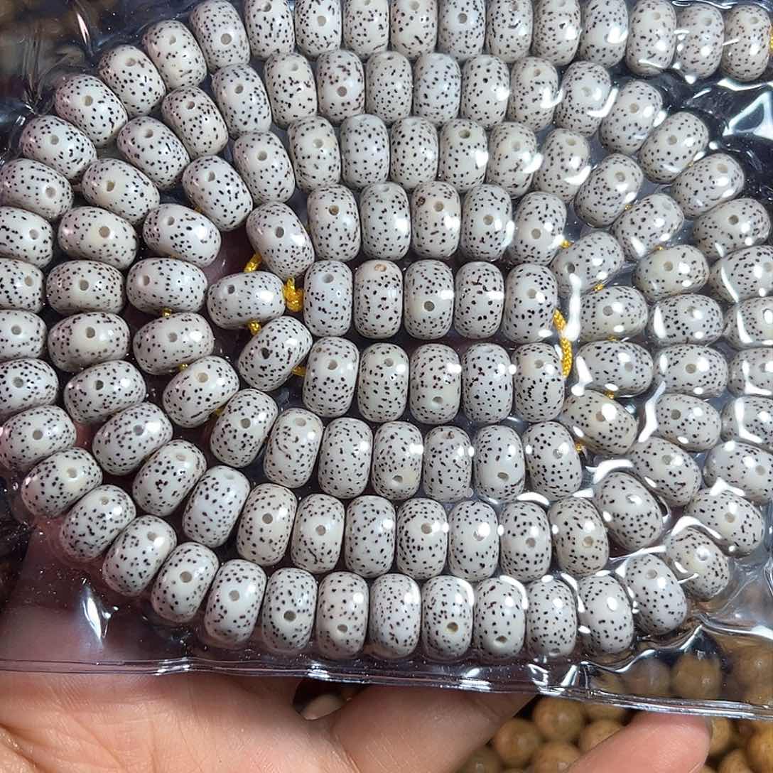 星月菩提手串言*星月菩提脱脂顺白