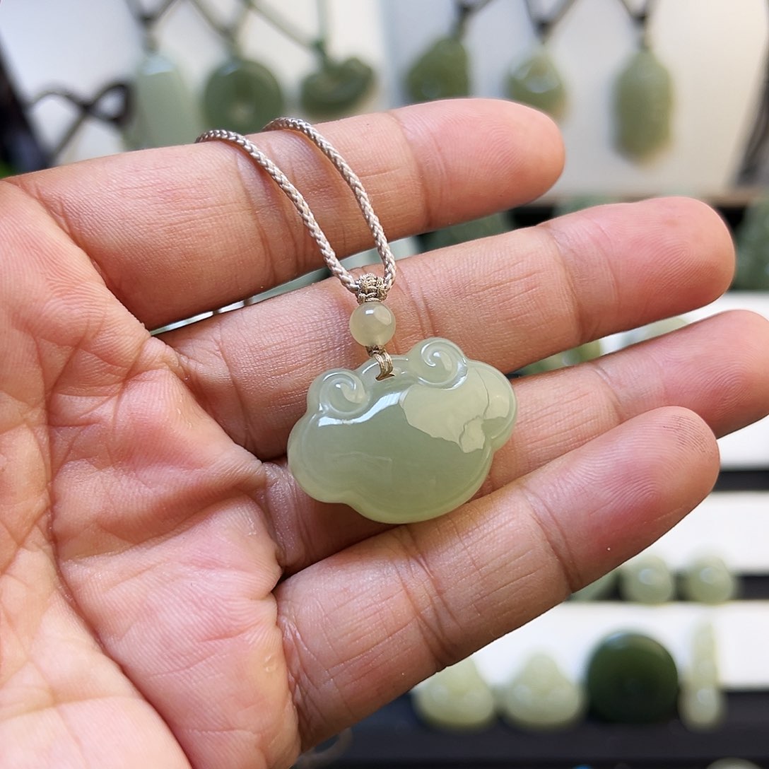 吊坠(不含链)未镶嵌和田玉666