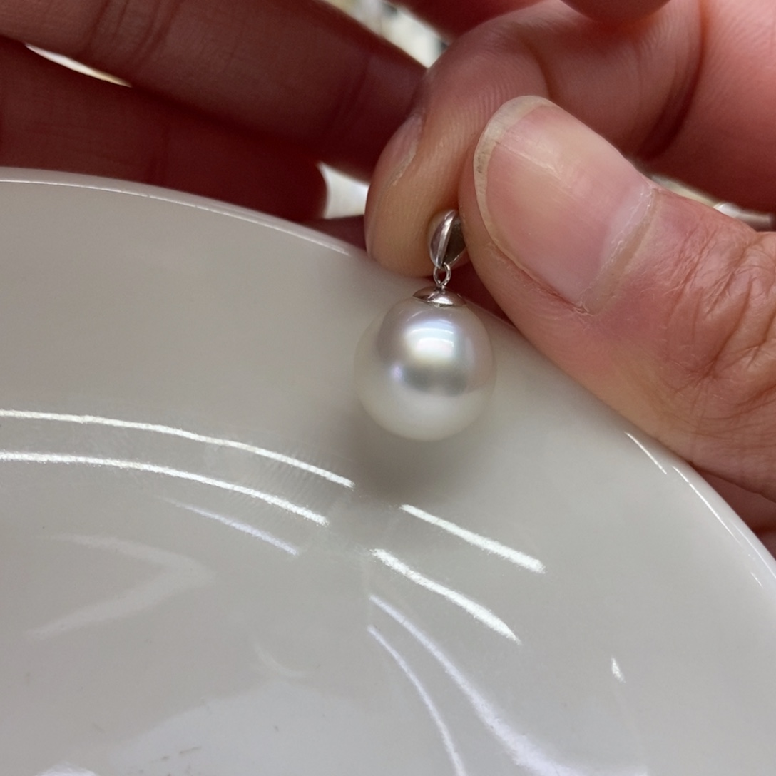 海水珍珠吊坠(不含链)18K金镶嵌