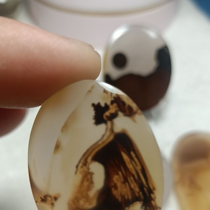 玛瑙/玉髓未镶嵌吊坠(不含链)