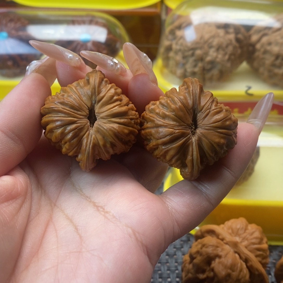 文玩核桃吊坠大*汉高拱桥36