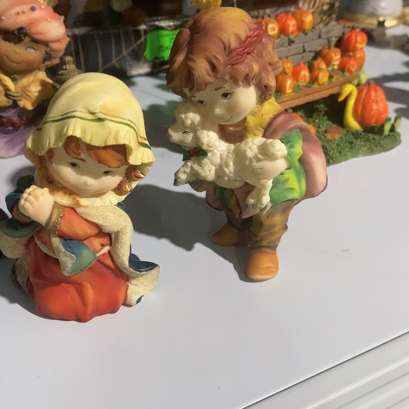 【闪购商品】有机玻璃李*树脂工艺品摆件等产品