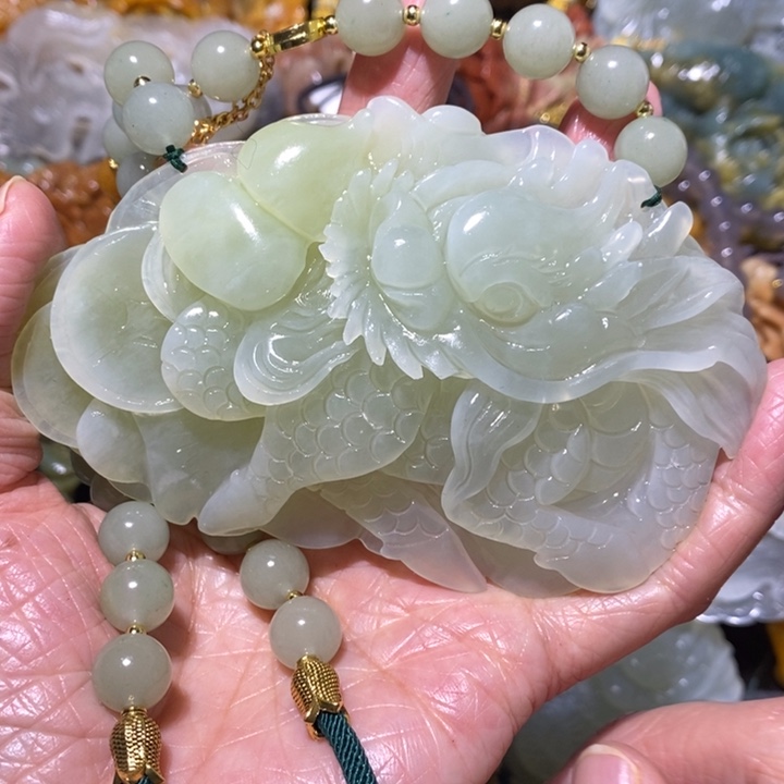 岫玉岫玉吊坠未镶嵌