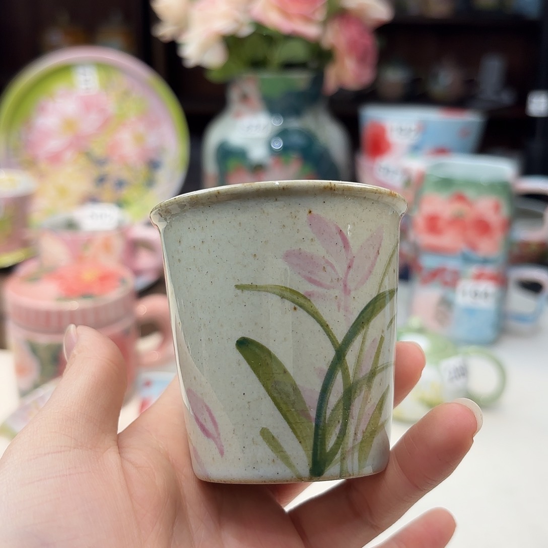 瓷片兔兔的小可爱