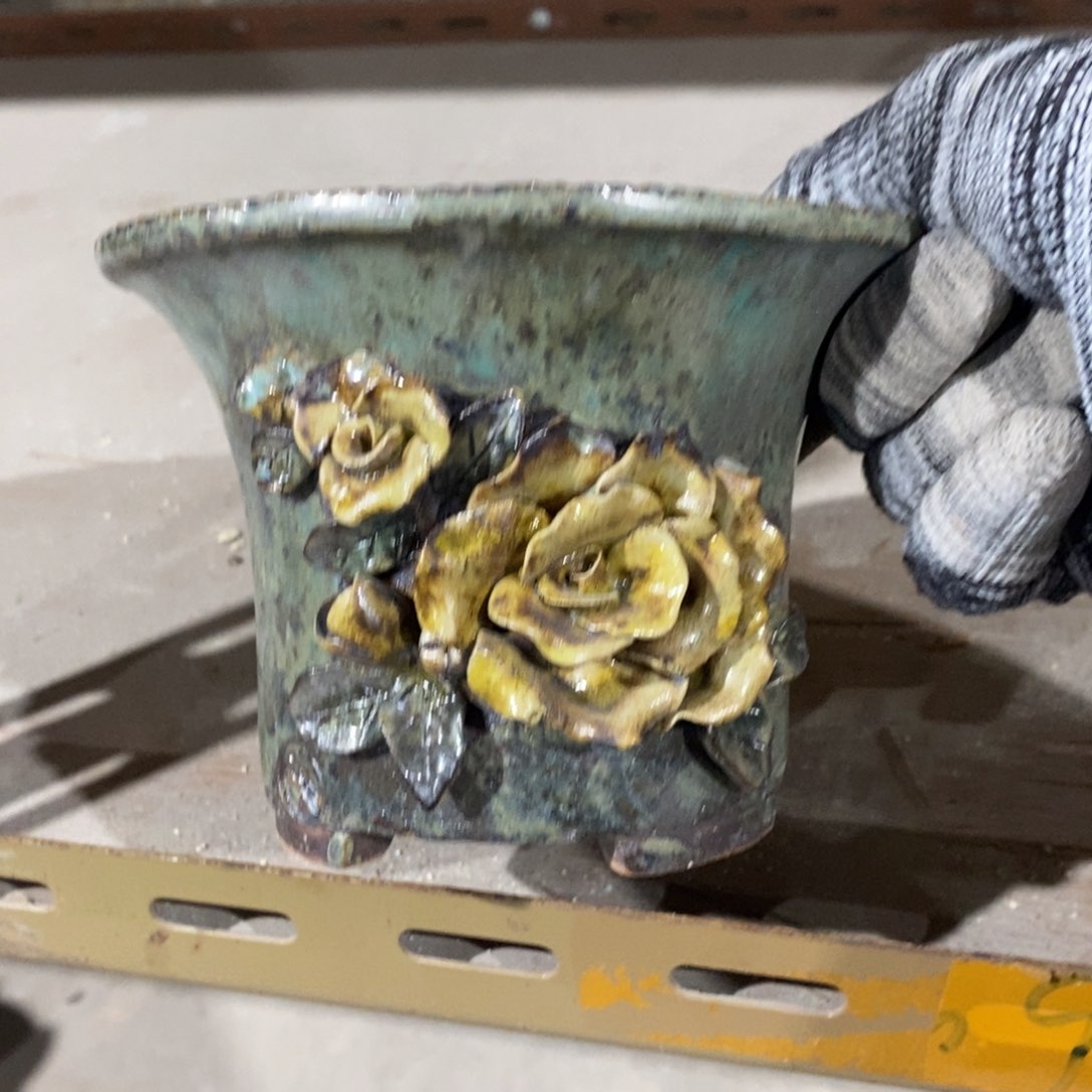 红陶青藤花器多肉花盆