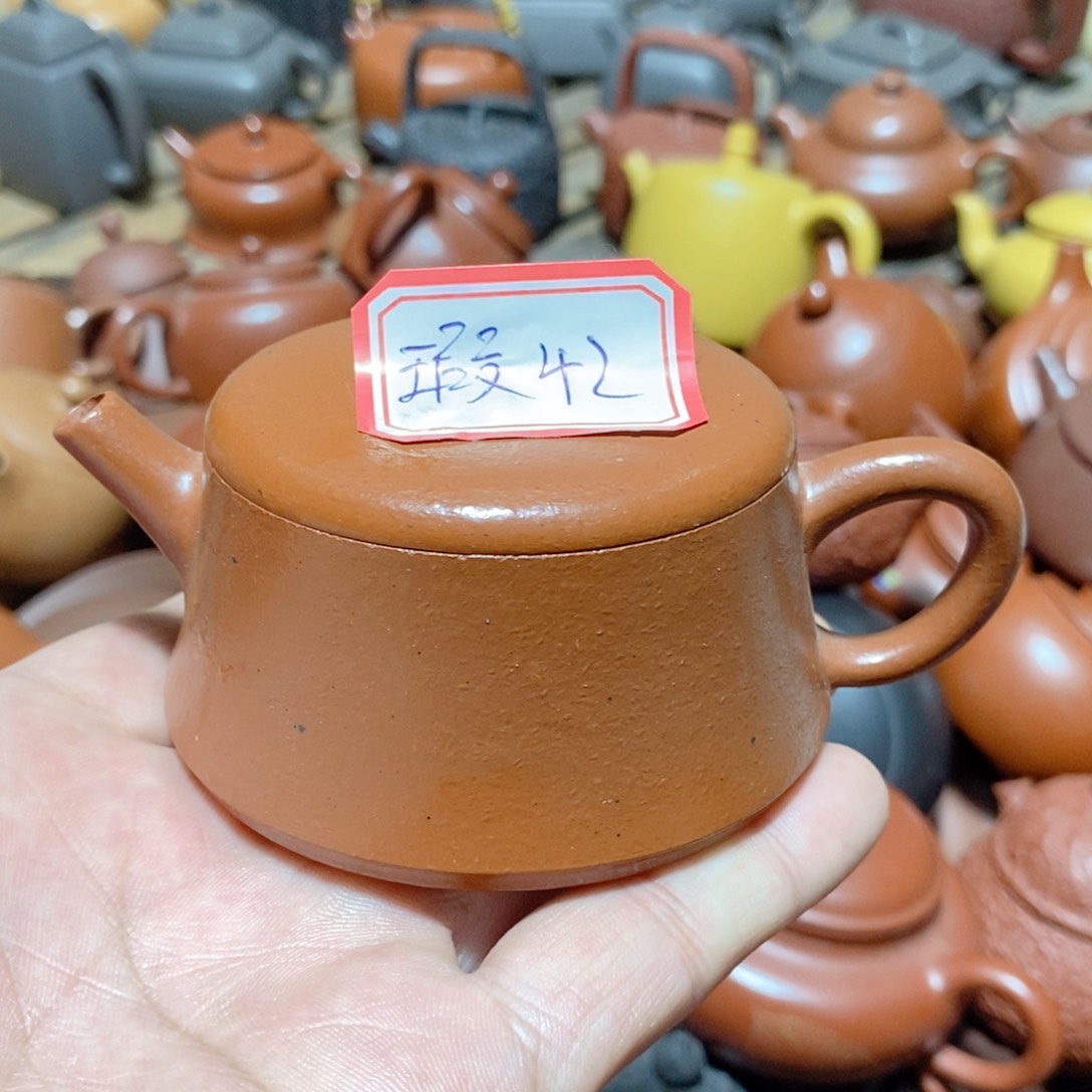 紫砂茶壶欢迎各位朋友加入