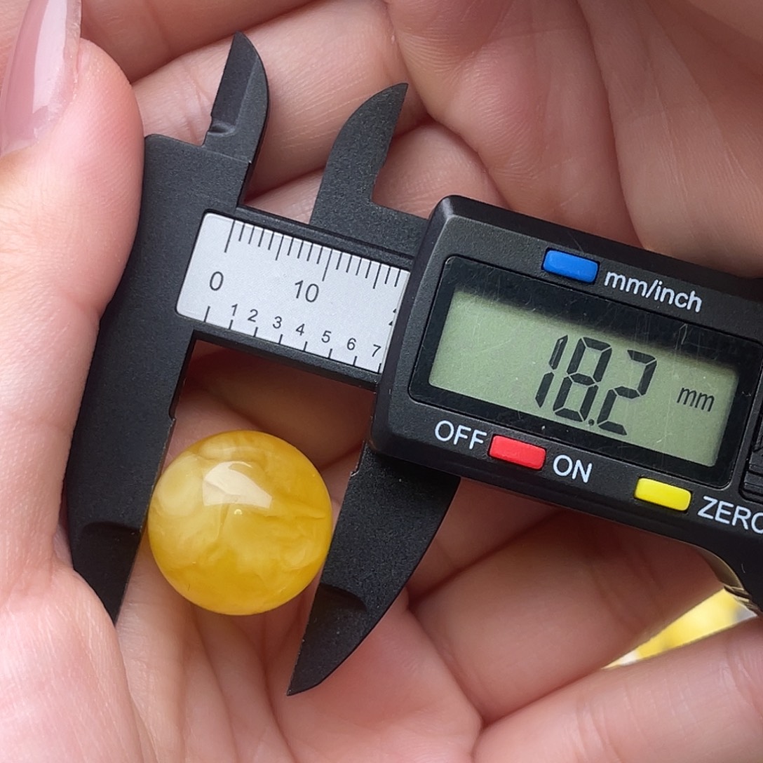 琥珀未镶嵌裸石蜜蜡圆珠梦为微瑕