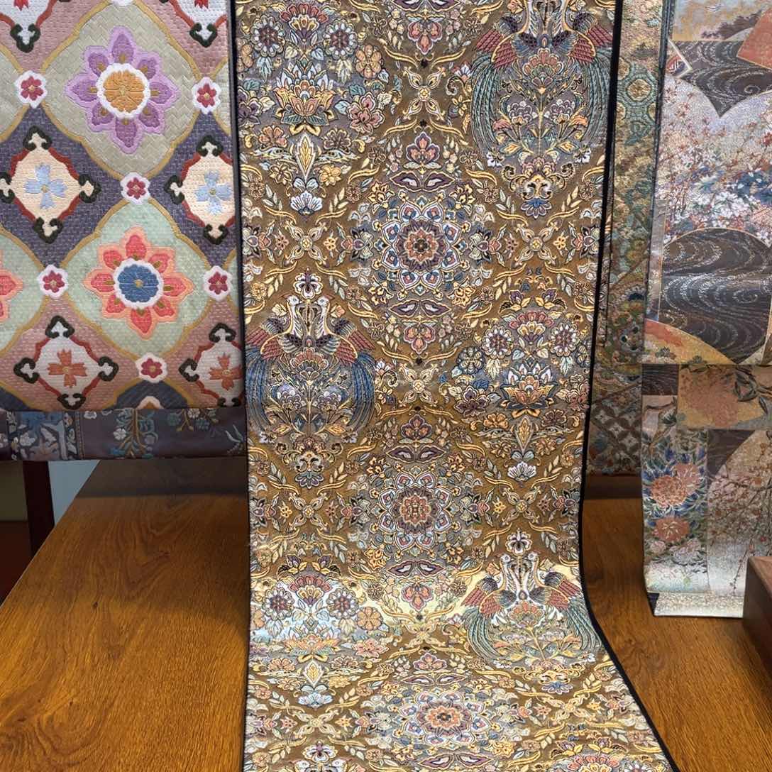 织绣六通皇彩缀织