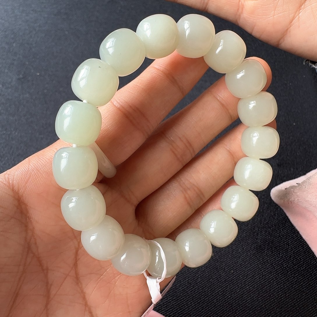 和田玉手链未镶嵌