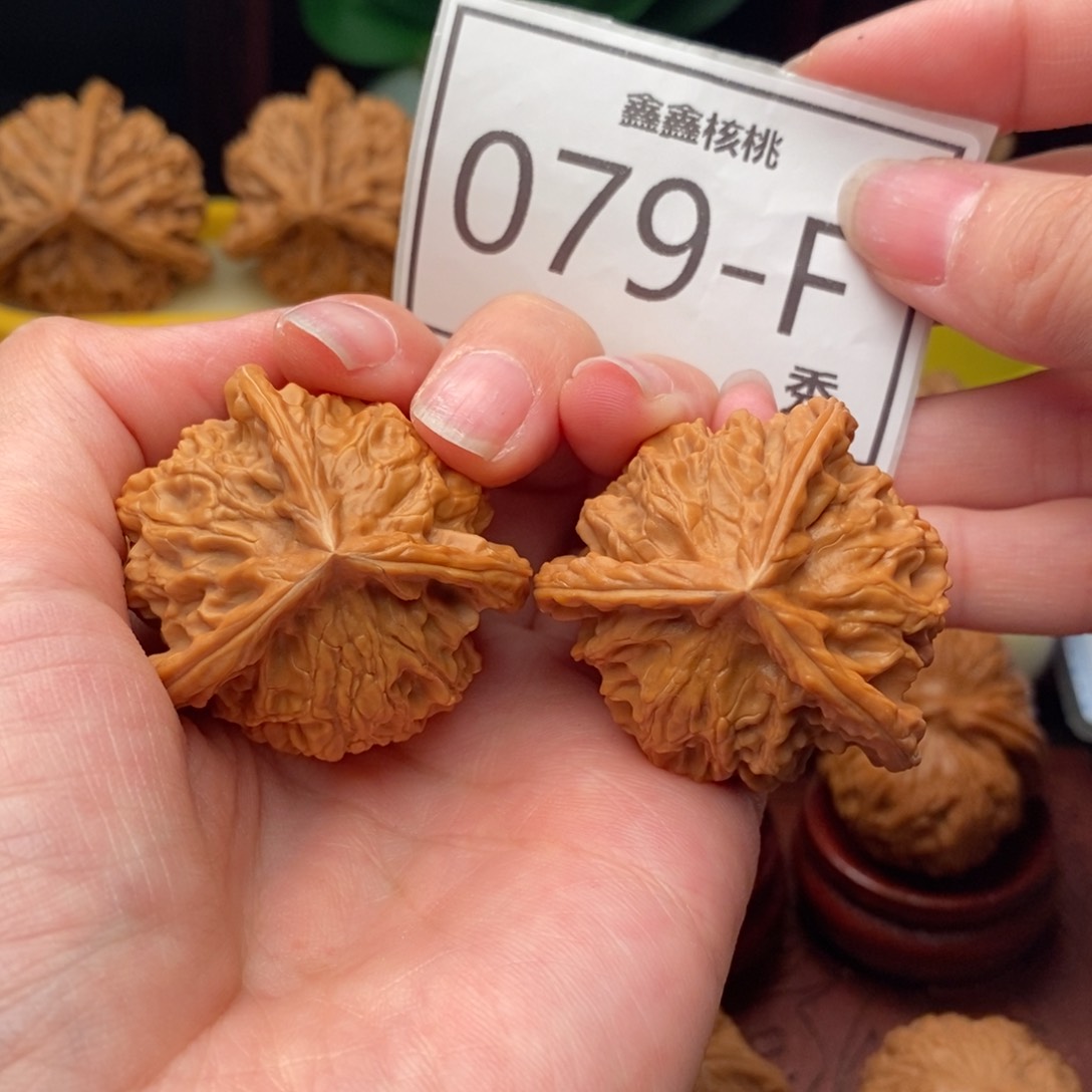 文玩核桃把件盘山奔39