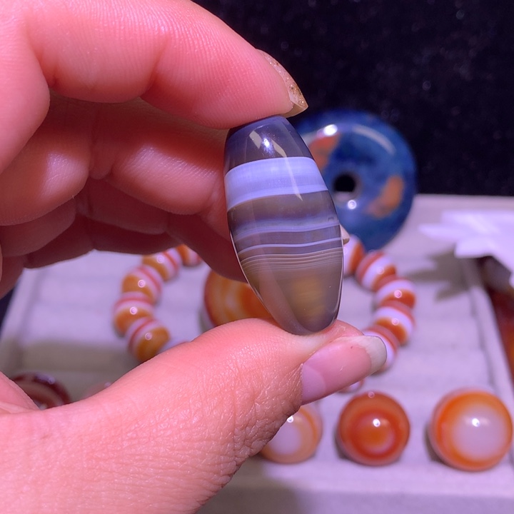 玛瑙/玉髓未镶嵌颈饰