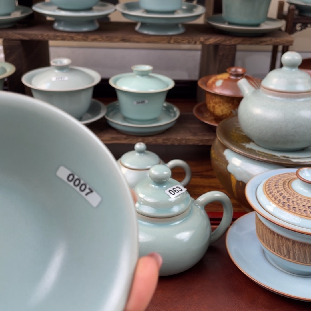 千**山微瑕0007……………………m