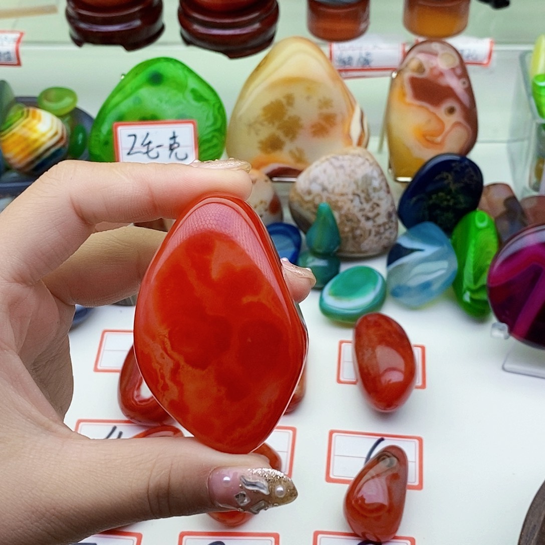 玛瑙/玉髓未镶嵌颈饰