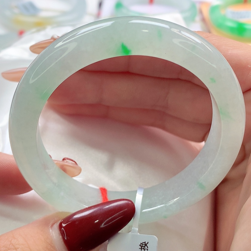 【闪购商品】翡翠手镯未镶嵌师妹小万战斗机