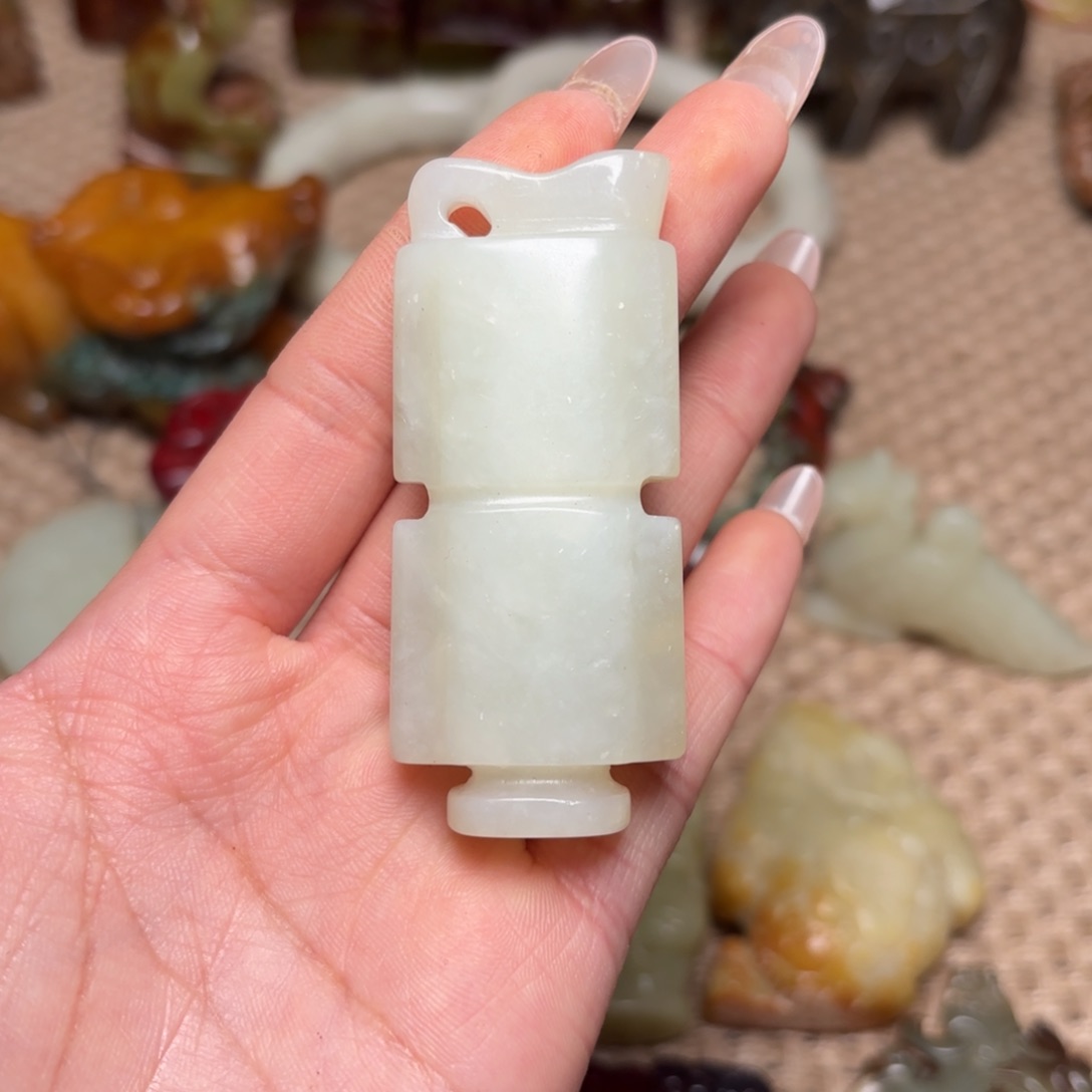 白玉菩提吊坠白玉菩提——白玉菩提