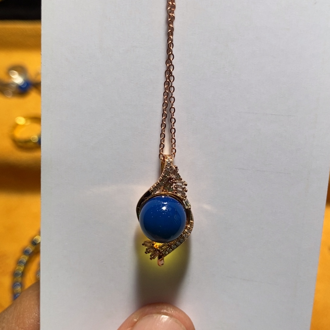 琥珀未镶嵌裸石多米尼加蓝珀