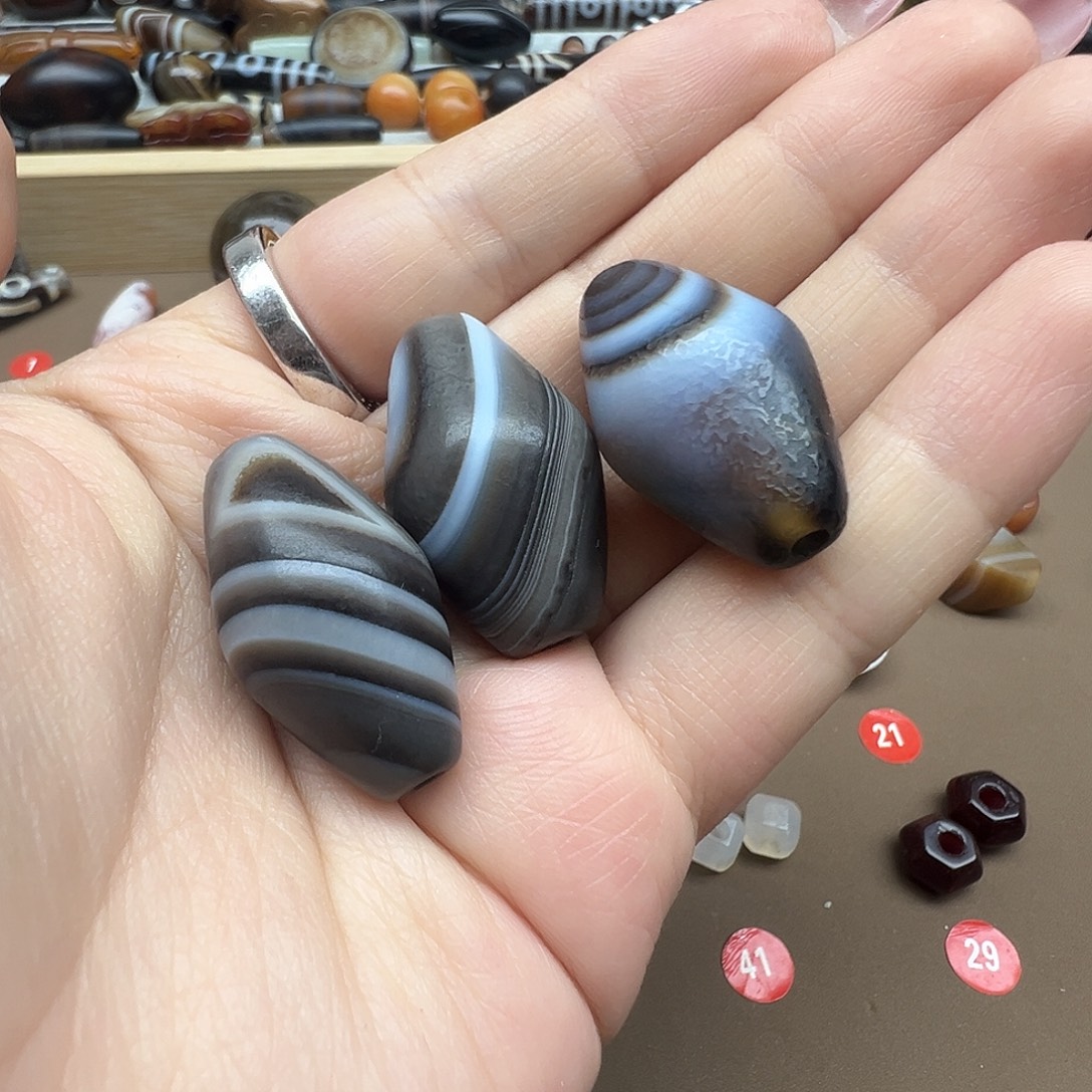 1***1玛瑙/玉髓合金珠宝半成品