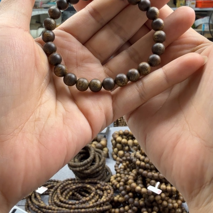 爱***油沉香手串07单圈手串4.2克