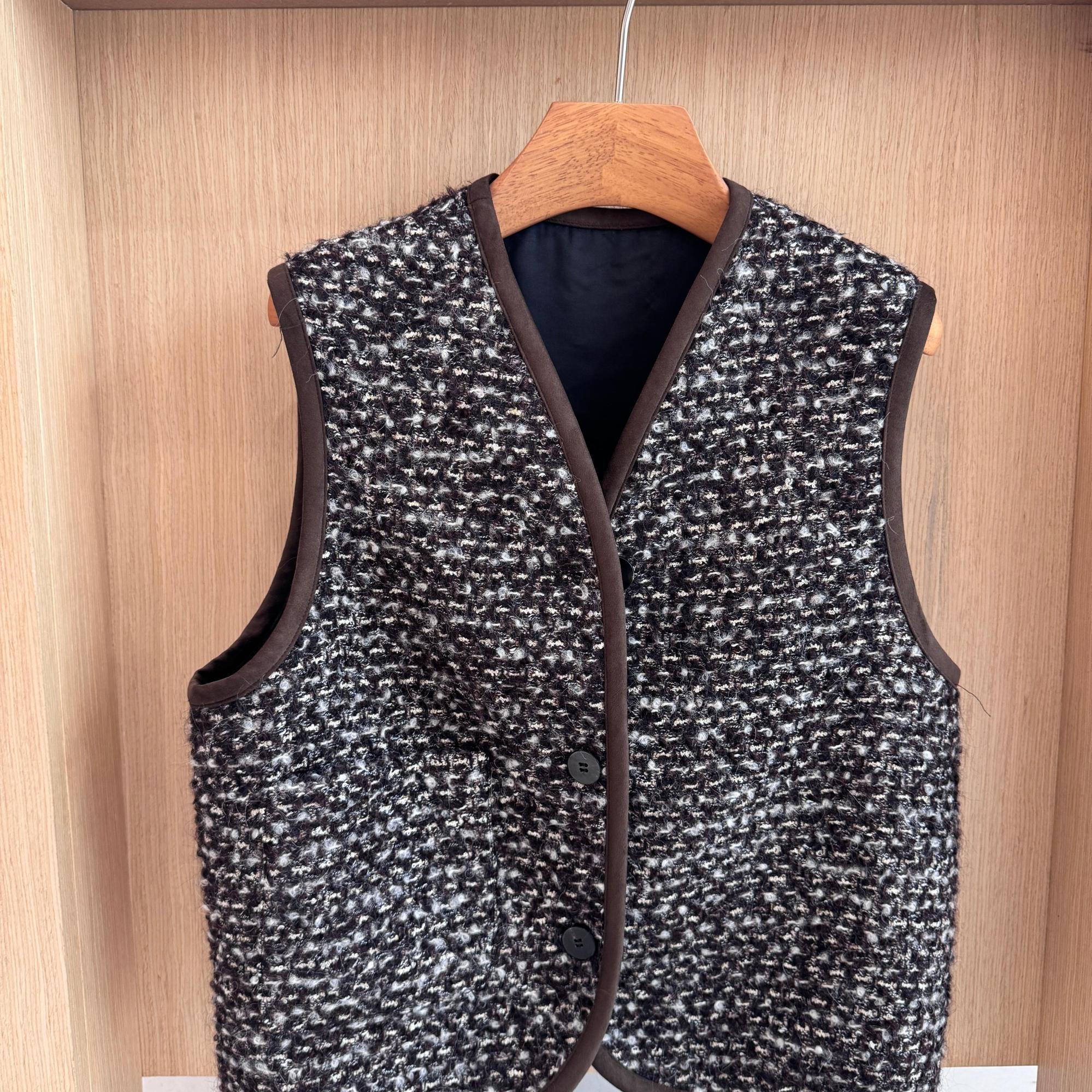 杨杨 梅森-5147混纺Y毛马甲