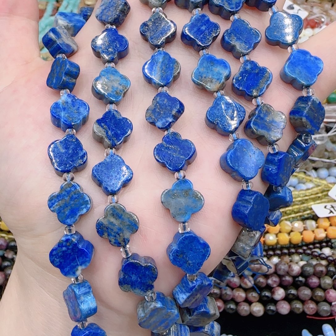 玛瑙/玉髓未镶嵌珠宝半成品原矿青金四叶草一条