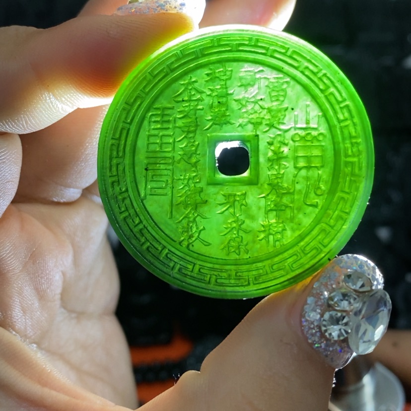 【闪购商品】未镶嵌蛇纹石玉颈饰