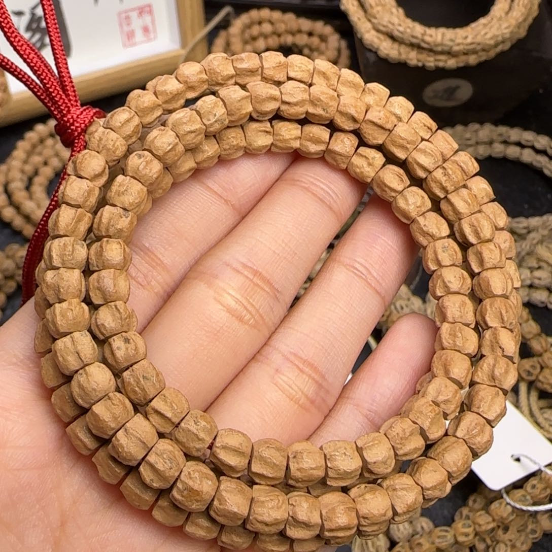 柏香籽/百香籽吊坠上****国