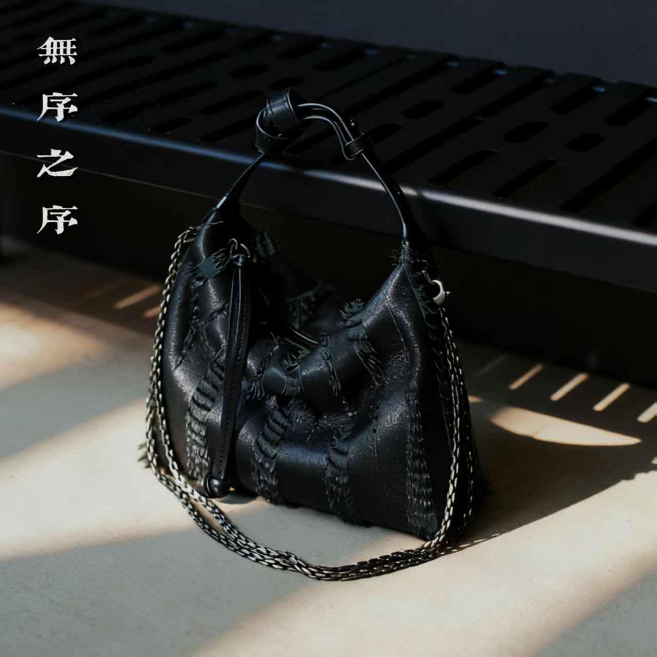 【无序之序】流浪刺破工艺原创设计高级感手提斜挎方包真皮牛皮包