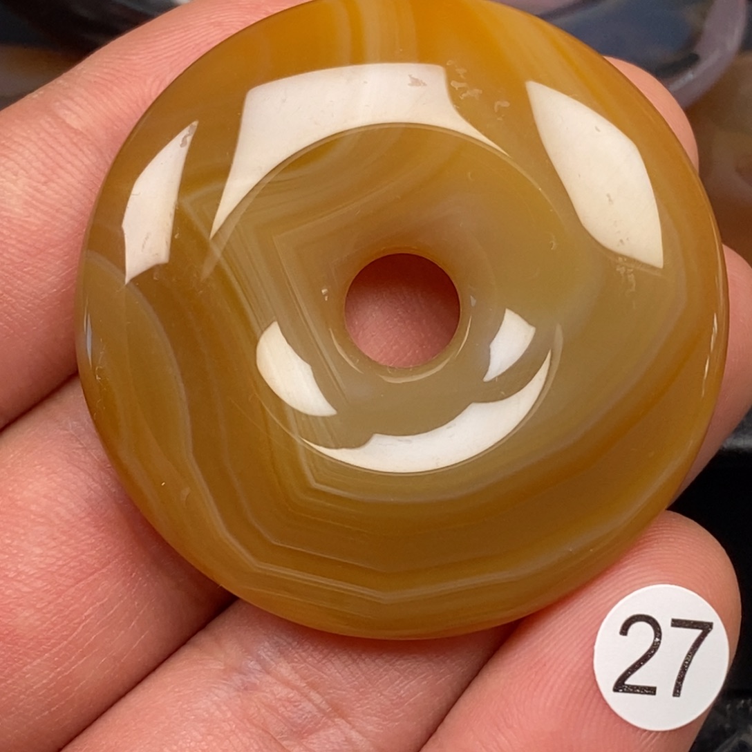 水***扬玛瑙/玉髓未镶嵌颈饰挂件