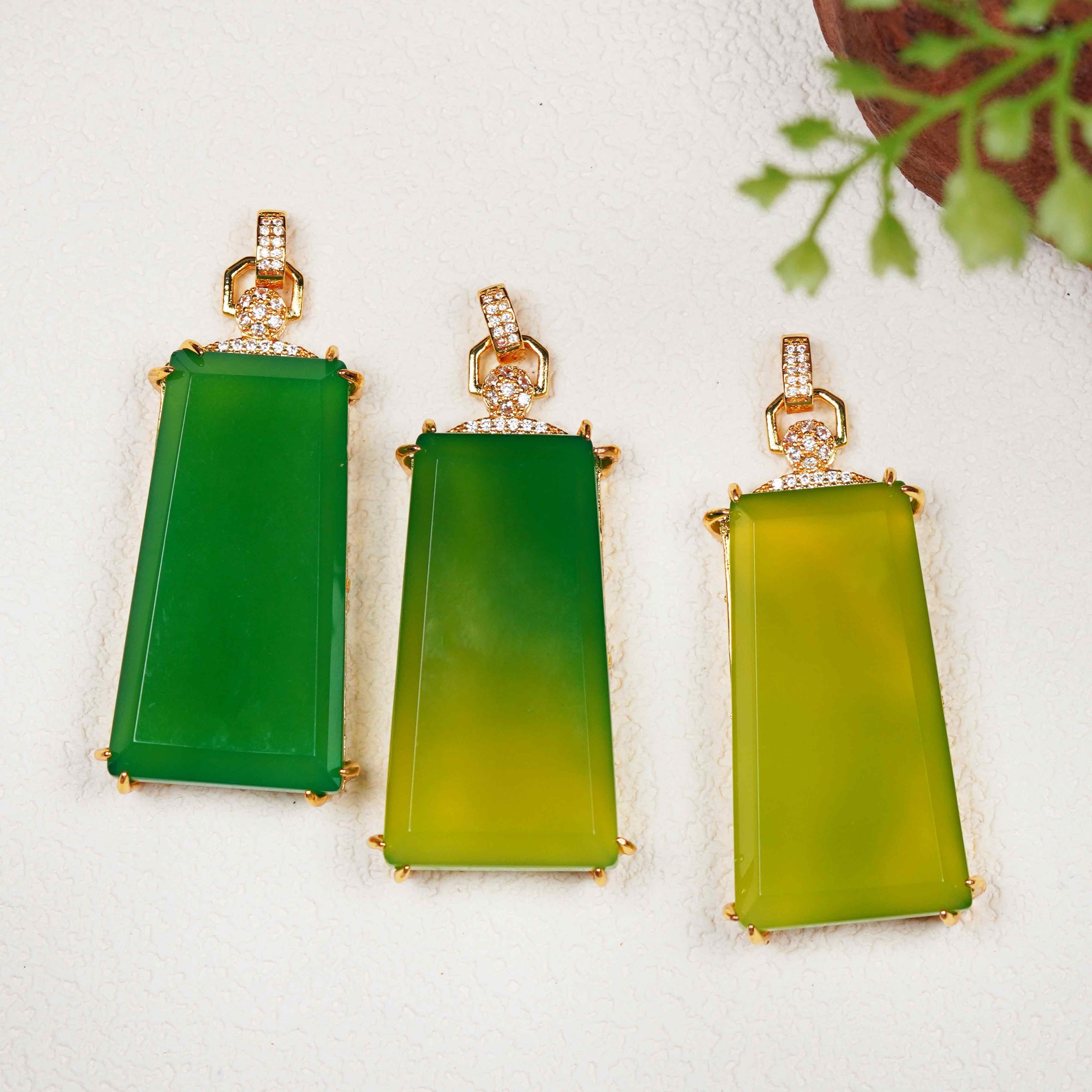 天然玉石保真WSPH46-2热款时尚甄选 无事牌珠宝吊坠多样性发其一