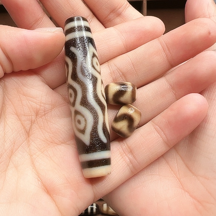 玛瑙/玉髓颈饰未镶嵌大*