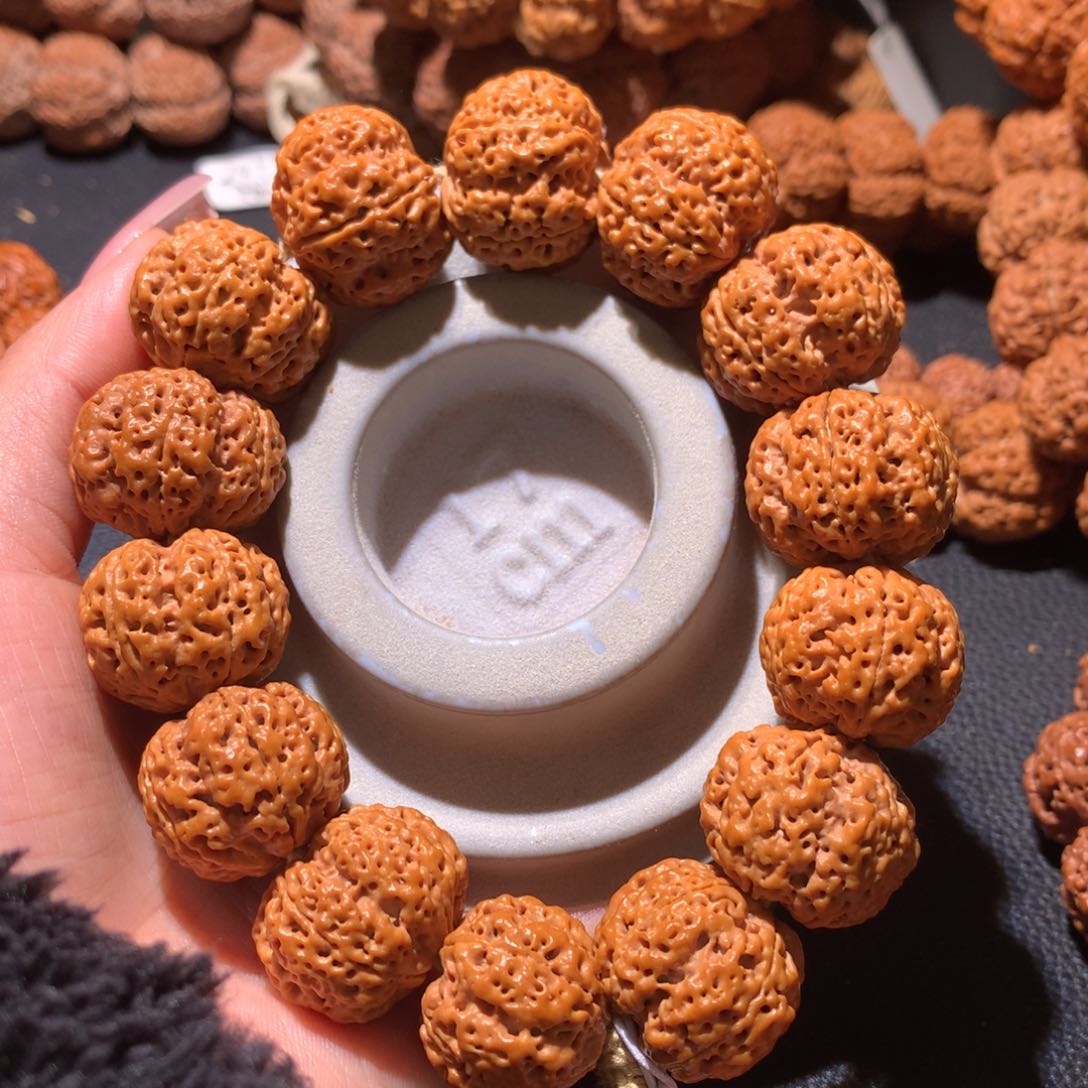 金刚菩提手串24+门墩