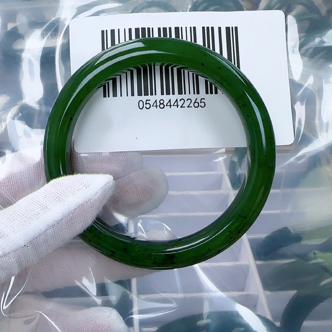 和田玉（碧玉）手镯未镶嵌61