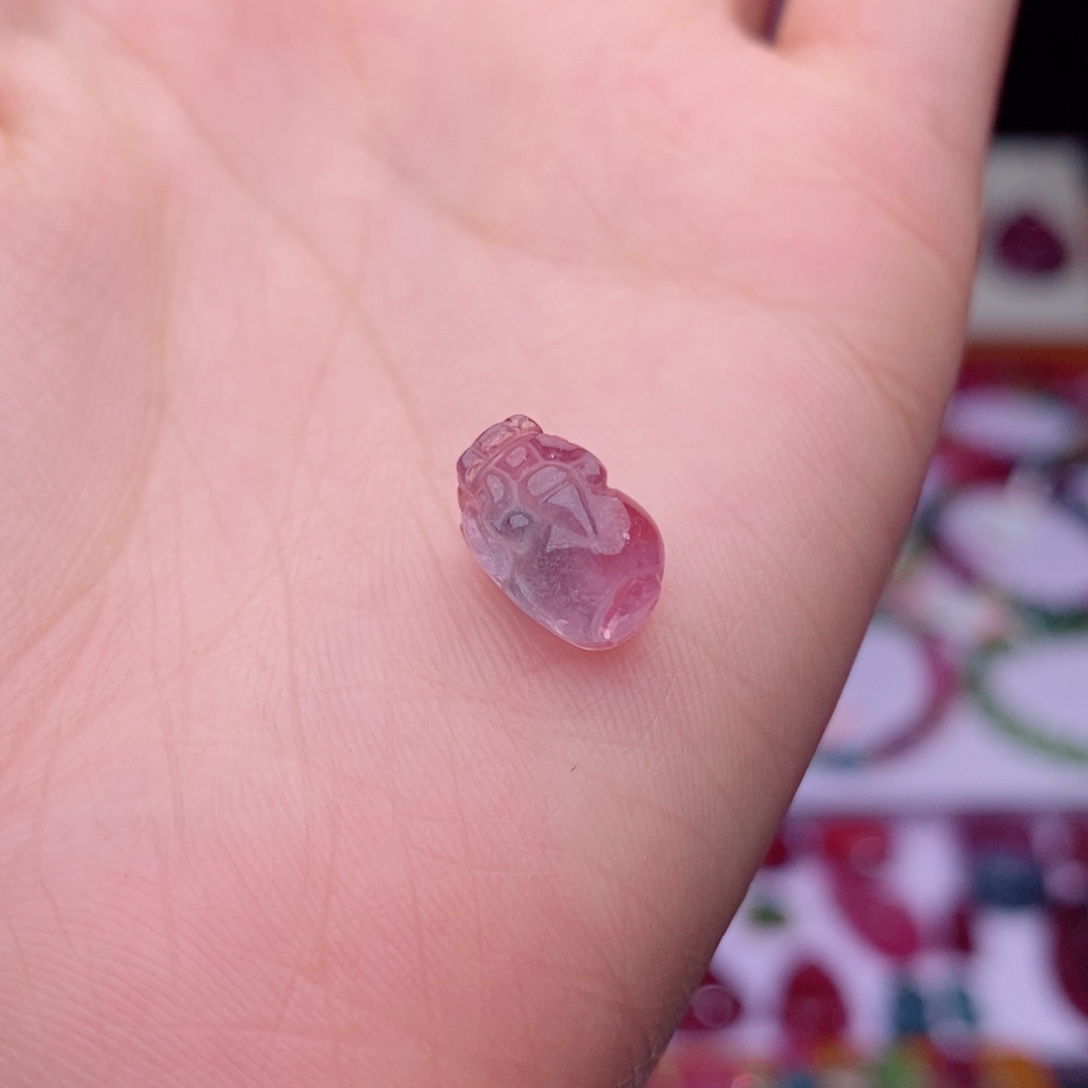 颈饰未镶嵌碧玺貔貅单颗yy