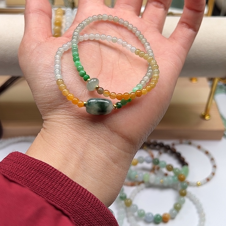 翡翠未镶嵌手链翡翠材质